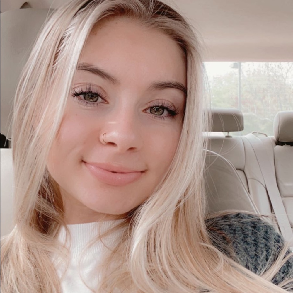 Meet your Posher, Samantha